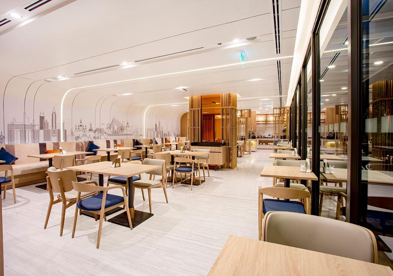 Holiday Inn Express & Suites Bangkok Central Pier By Ihg Exterior photo